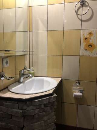 Гостевой дом Guest House Arkan Яремче Трехместный номер Делюкс-5